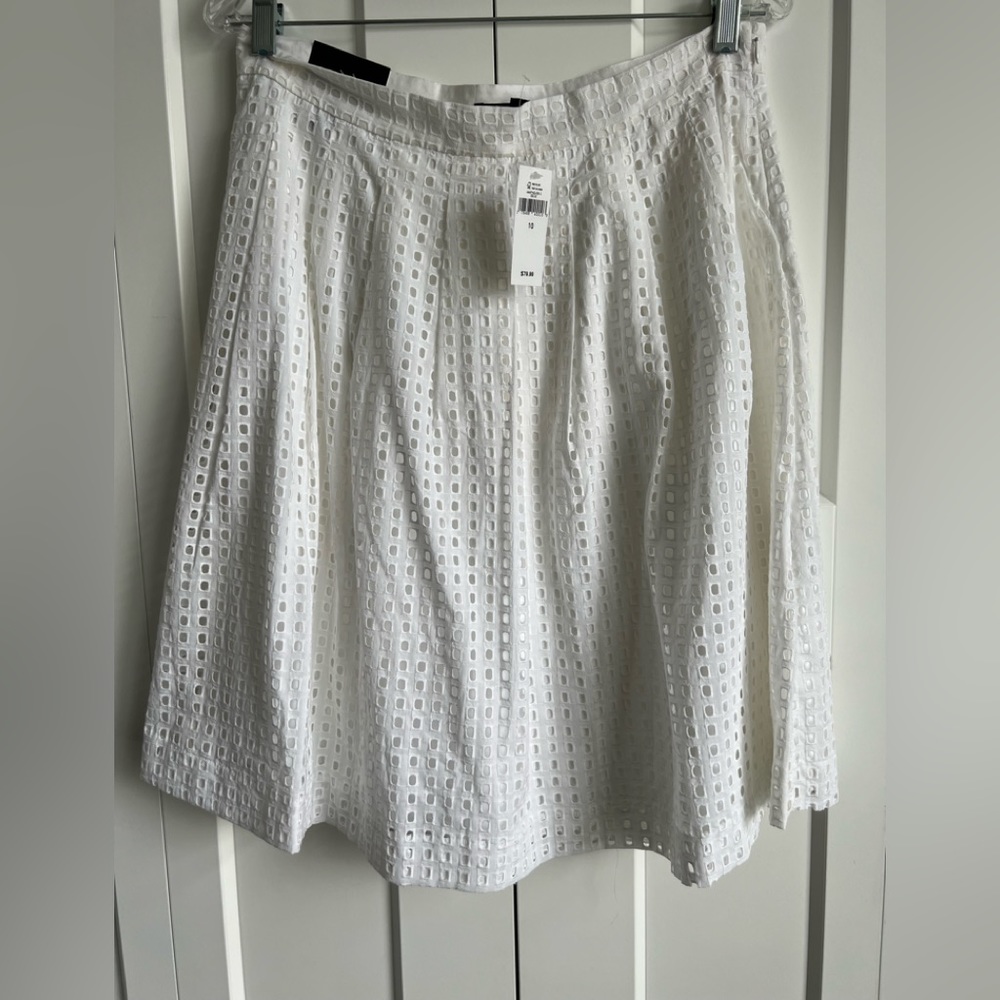 NWT Banana Republic Factory A Line Eyelet Skirt